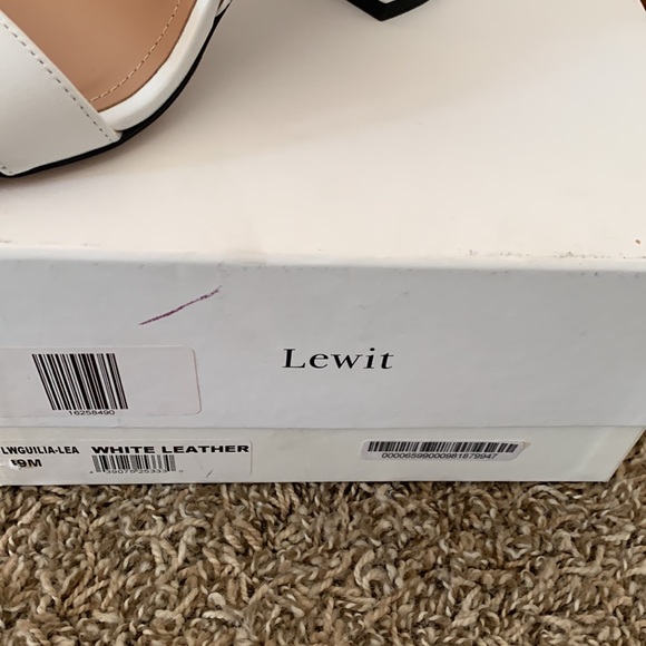 NWT Lewit Block heel sandal white size 39 Italian (us 8 1/2) - Picture 4 of 4